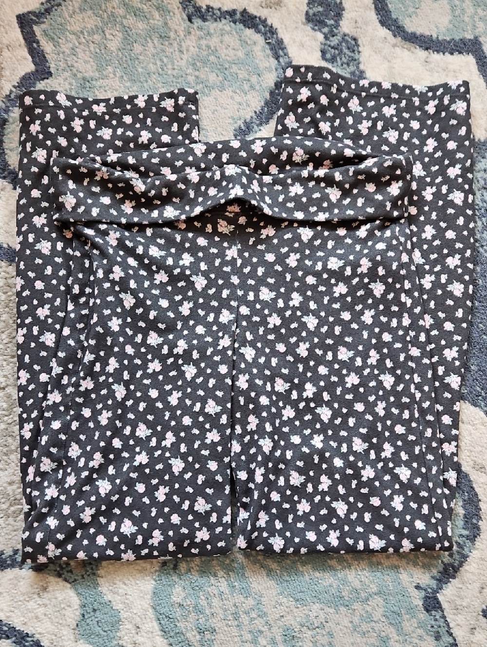 Hollister Black & Pink Floral Pajama Pants